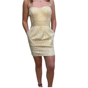 SPEECHLESS Gold Sparkle Strapless Dress with Pockets - small